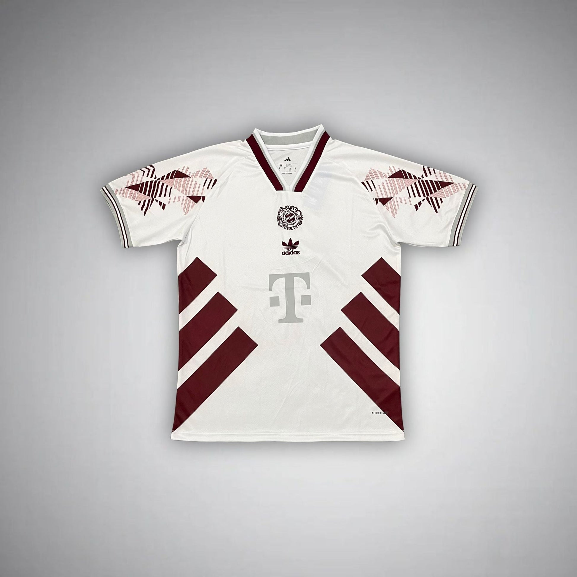 FC Bayern "Mia San Luxe" Premium Kit