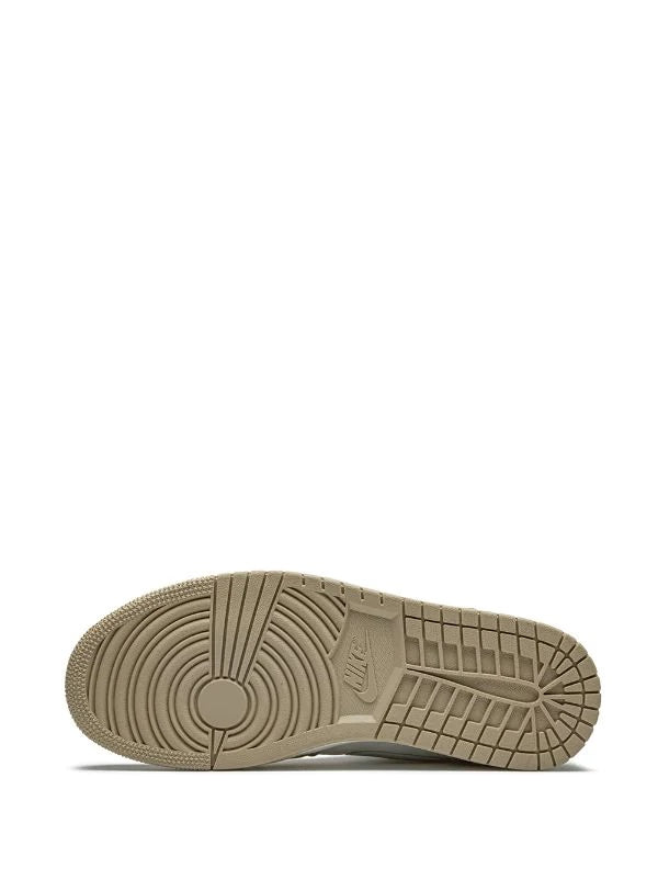 Air Jordan 1 Mid Milan