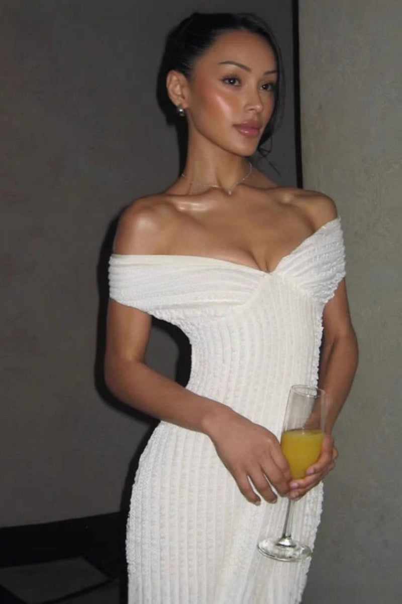 Elegant Backless Bow Maxi Dress