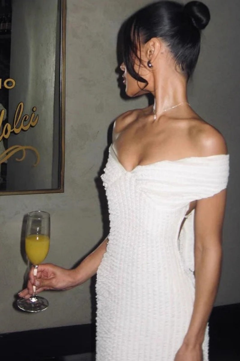 Elegant Backless Bow Maxi Dress