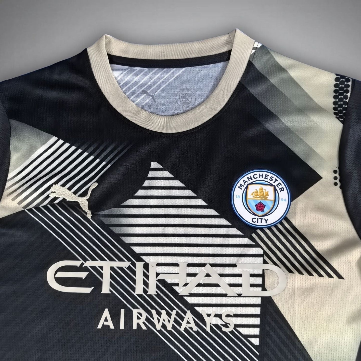 Manchester City "Etihad Shadow" Premium Kit