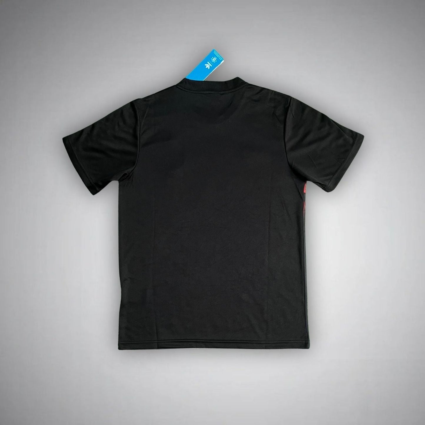 Manchester United "Trefoil Blaze" Premium Kit