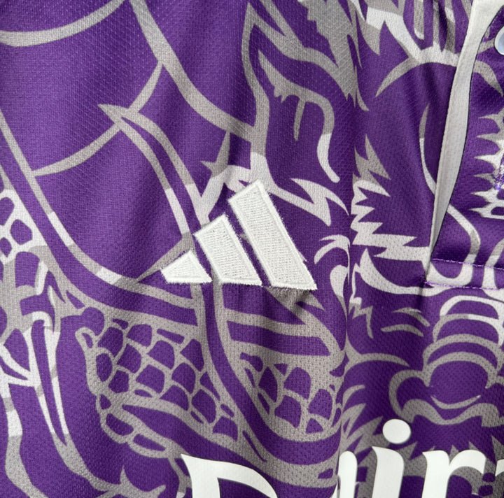 Real Madrid "Dragón Morado" Premium Kit