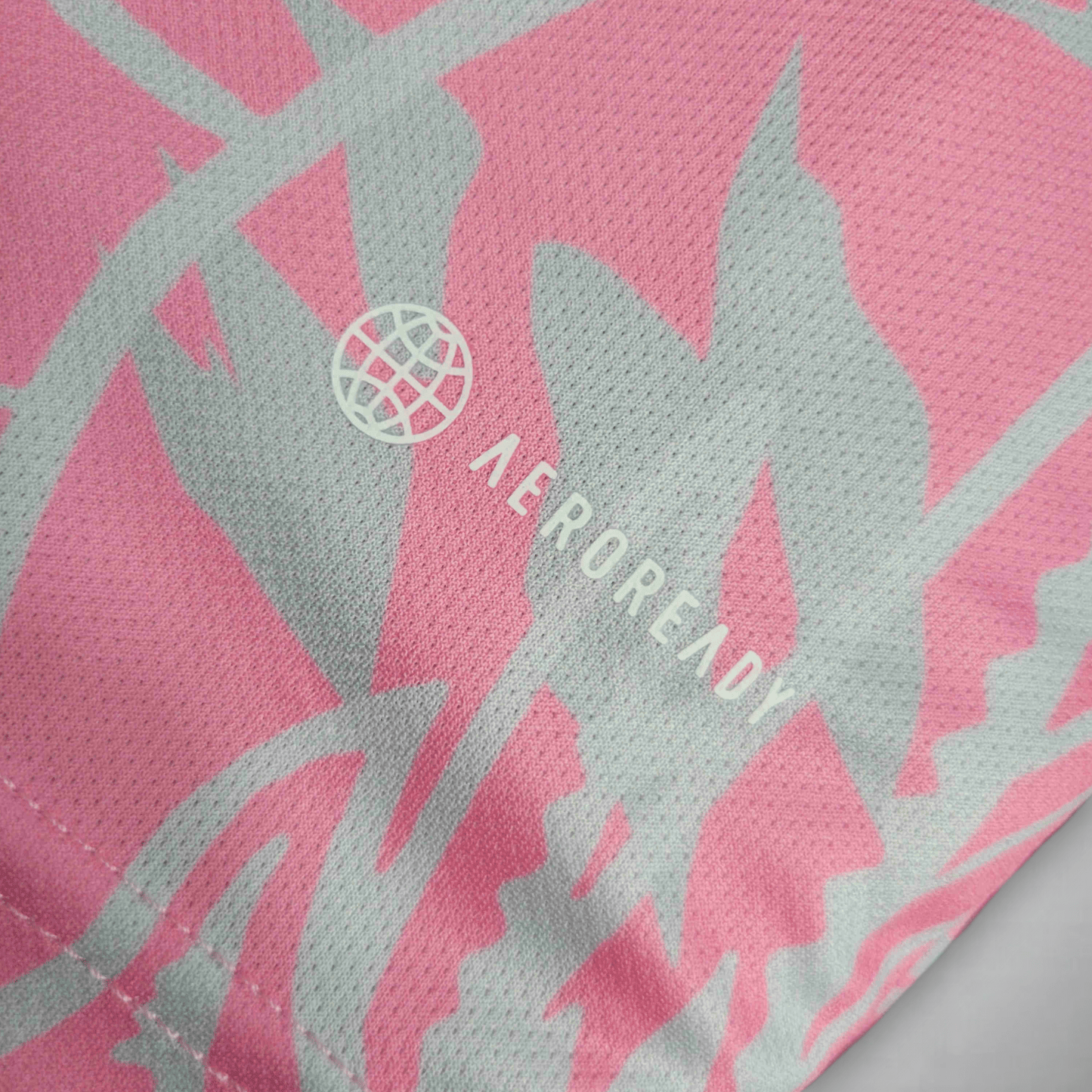 Real Madrid "Hello Kitty" Premium Kit