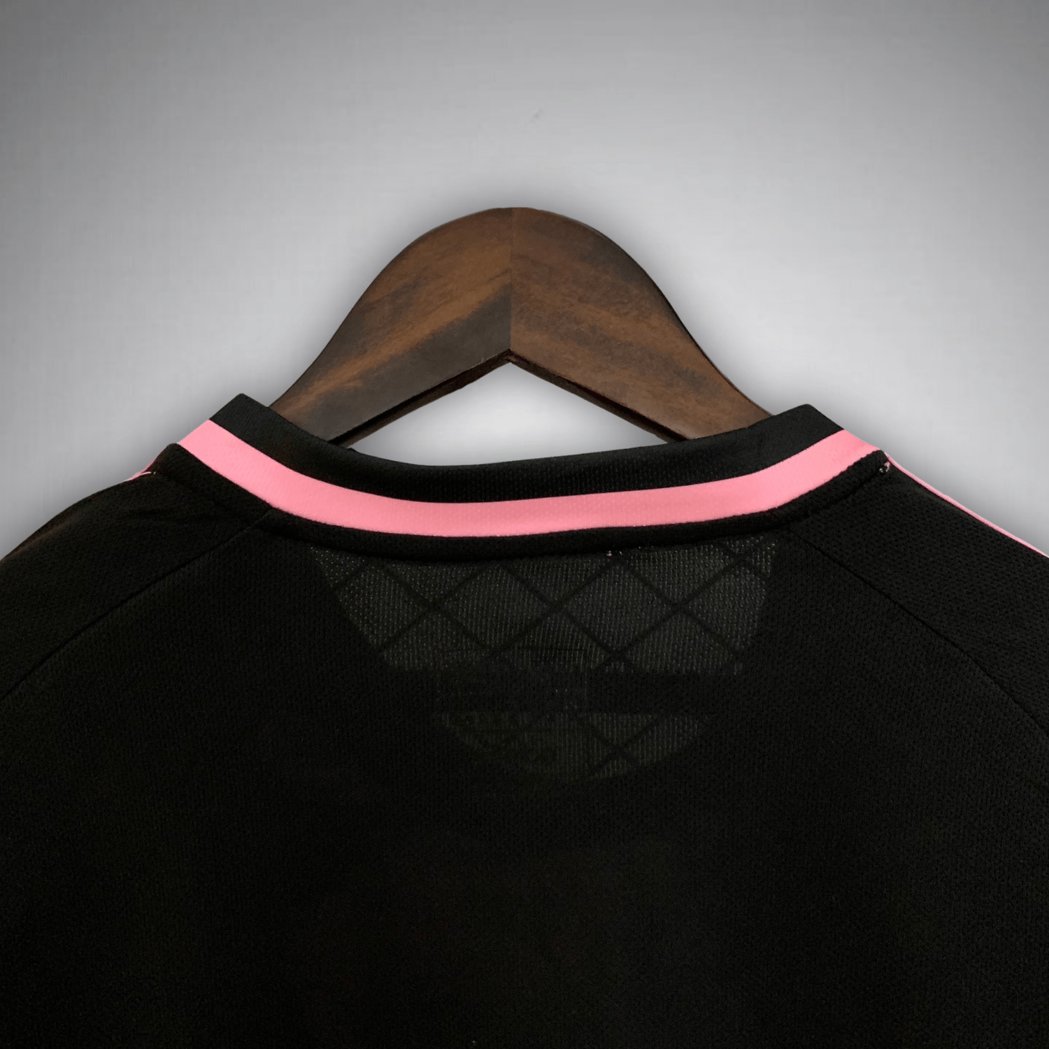 Real Madrid "Pink Kingsnake" Premium Kit